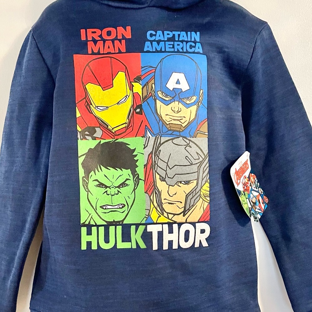 NWT Boy’s Marvel Avengers Hoodie - Picture 4 of 8
